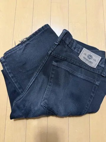 Wrangler W32 L30 블랙 스트레이트 청바지