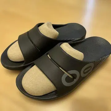 [새상품급] OOFOS 우포스 OOahh Sport 리커버리 샌들