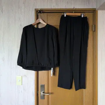 새상품*B.C STOCK *블랙셋업