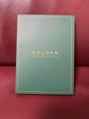 [ 새상품 ] 정국 GOLDEN 사진 홀더 키링 BTS