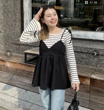 프로즈 베일 어깨 리본 V넥 페플럼 뷔스티에