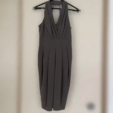 Aimer Acret 그레이 V넥 드레스
