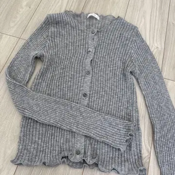 한국 여성용 miel 가디건