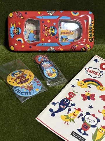 치키 리 베리 캔 펜 케이스 and 캔 배치