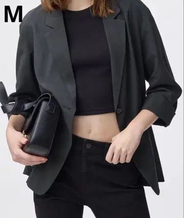 택 포함 새상품 미착용 GU 라이트웨이트 테일러드 자켓 다크 그레이 M