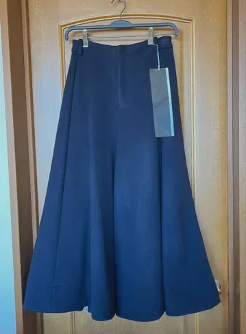 TENNE HANDCRAFTED MODERN 울 텐트 라인 팬츠
