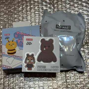 POPMART crybaby Crying Again 인형 배지