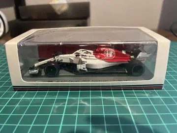 [ 미개봉 새상품 ] Sauber C37 1/43 2018년 르클레르