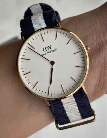 Daniel Wellington 손목시계