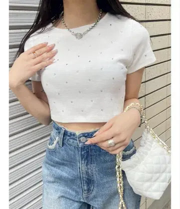 완판템 새상품급 EVRIS 큐빅 컴팩트 T셔츠