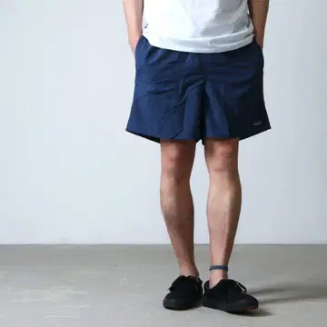 Patagonia 네이비 숏팬츠