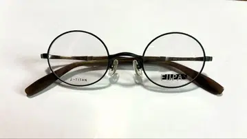 FU x PAS 라운드 안경
