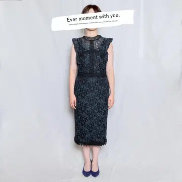 ZARA 슬리브리스 레이스 원피스