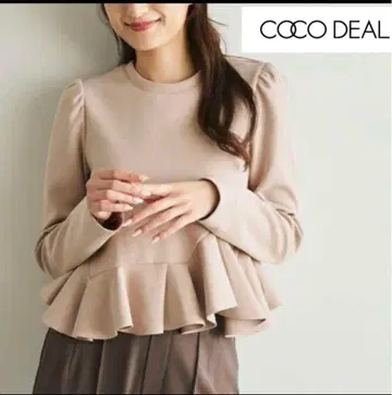 COCO DEAL 프릴 맨투맨 상의 베이지