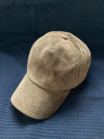 BOSS 코듀로이 캡 브라운 계열