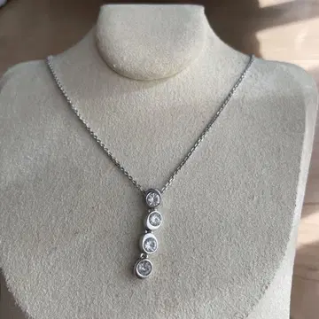 SWAROVSKI 목걸이