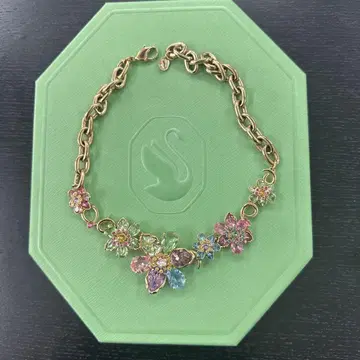 플라워 모티브 목걸이 컬러풀