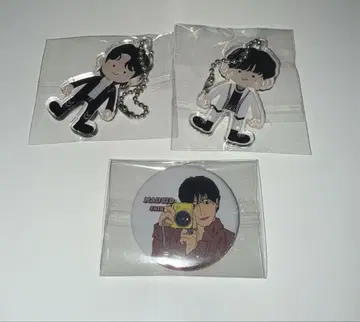 MADKID SHIN 코로쨩 아크릴 키링 캔뱃지 3종 세트 미사용 새상품