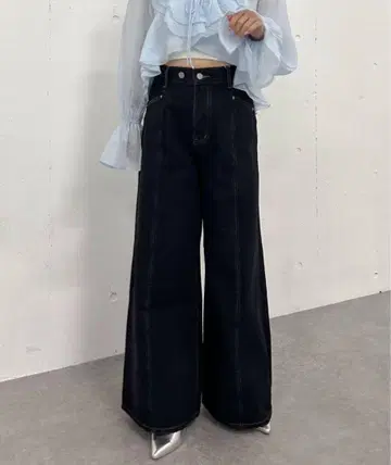 리본 자수 와이드 데님 S 사이즈