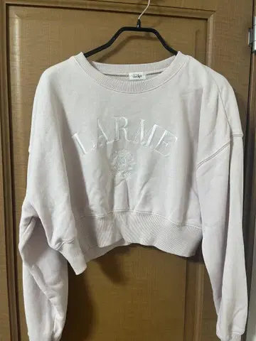 evelyn LARME 로고 자수 트레이닝복