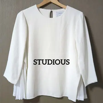 STUDIOUS 화이트 블라우스 사이즈 0