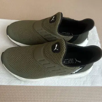 PUMA 소프트라이드 러닝화