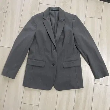 유니클로 그레이 테일러드 자켓 2버튼 M사이즈