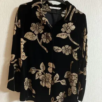ZARA 꽃무늬 긴팔 셔츠 EU 30