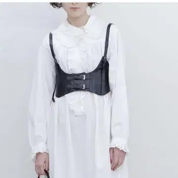Luik pvc leather harness 코르셋 뷔스티에