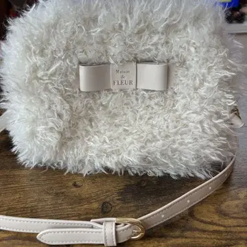 Maison de FLEUR 퍼 숄더백