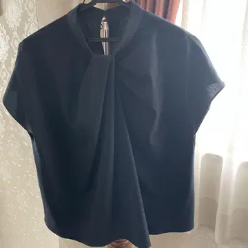 새상품급 다크 네이비 반팔 셔츠 SIZE 2