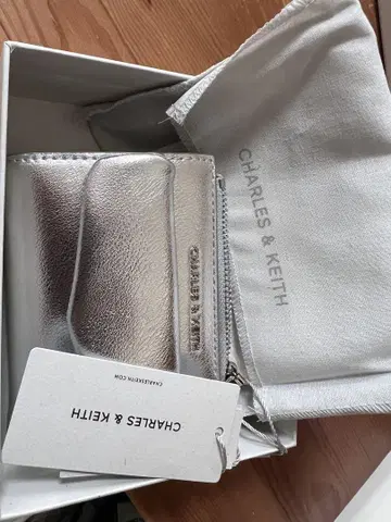 찰스앤키스 레이첼 프론트 포켓 탑 지퍼 지갑