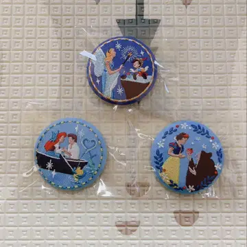 Disney Characters 자수 캔뱃지 비스켓 3개 세트