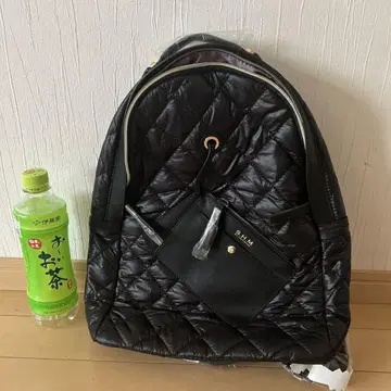 새상품 S.H.M 퀼팅 백팩 블랙
