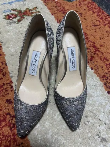 JIMMY CHOO 실버 레이스 하이힐 35