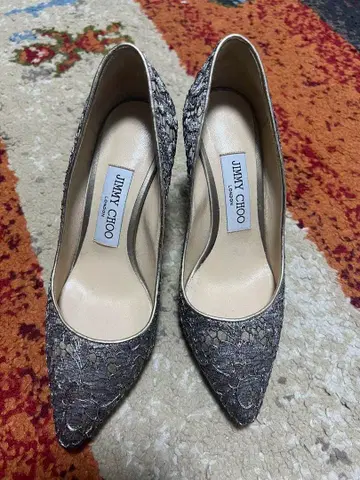 JIMMY CHOO 실버 레이스 하이힐 35