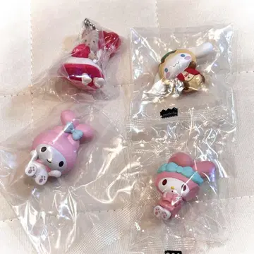 산리오 피규어 세트