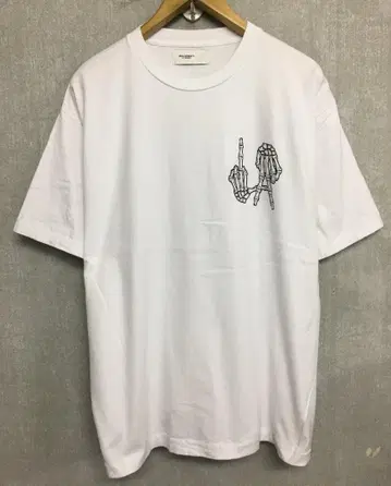 로컬 오소리티 25ss 스컬 LA 프린트 포켓 부착 T셔츠
