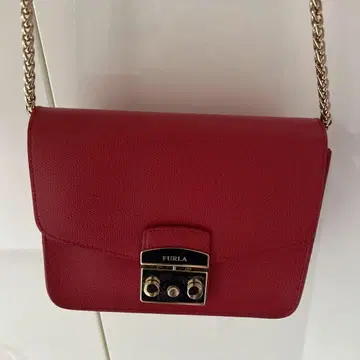 최종 가격 인하 FURLA 훌라 메트로폴리스 숄더백 레드