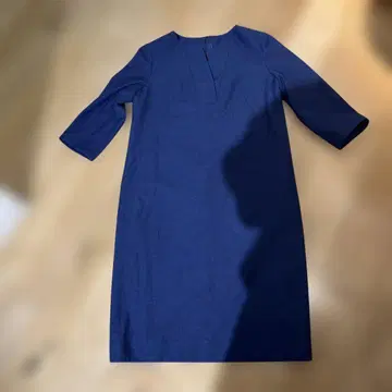 레어 하나에모리 심플 원피스 네이비 새상품급 무릎 아래 기장 고급