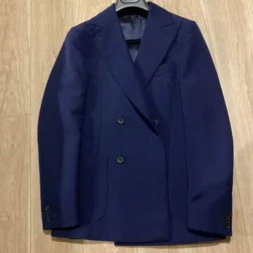 BELVEST 네이비 더블 브레스트 자켓