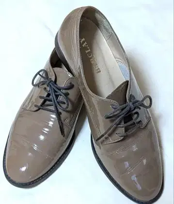 새상품급 BARCLAY 레이스업 슈즈 23cm