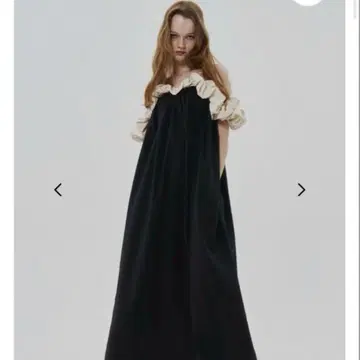 [정품] S 사이즈 THETOE Erie Frills Onepiece