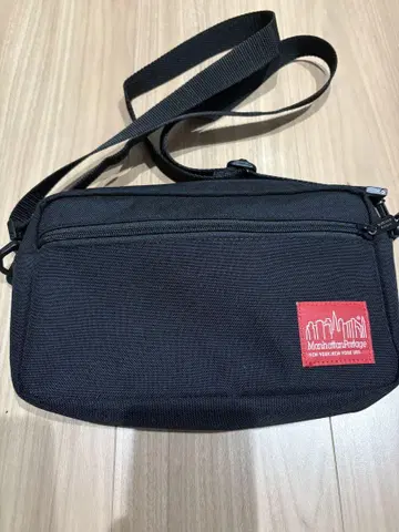 [ 중고품 ] Manhattan Portage 숄더백
