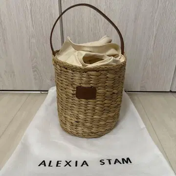 ALEXIA STAM 스트로우 핸드백