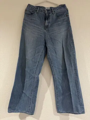 Uugrid 라이트 블루 스트레이트 데님
