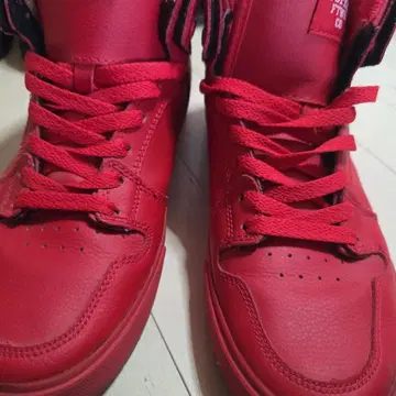 SUPRA 레드 하이컷 스니커즈