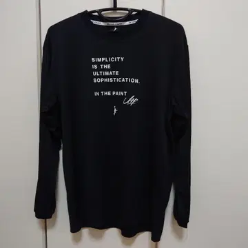 인 더 페인트 블랙 긴팔 티셔츠