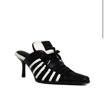 MONOCHROME SNEAKER MULES