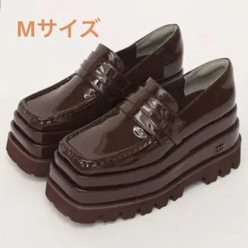 다리치 에나멜 플랫폼 로퍼 M 사이즈